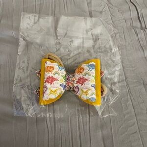 Infant Colorful Dinosaur Print Hair Bow
